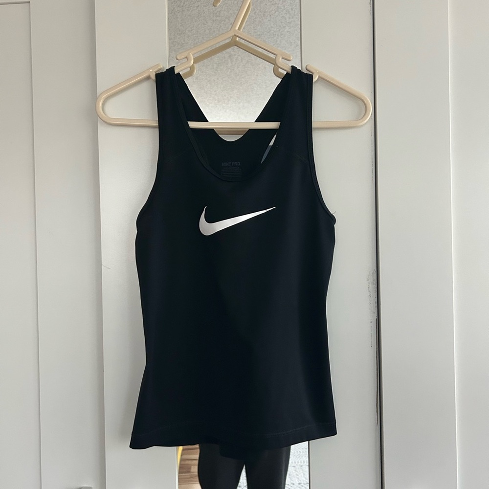 Nike Black Tank Top-girls